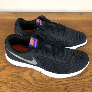 NEW Nike Flex Experience 5 (GS)